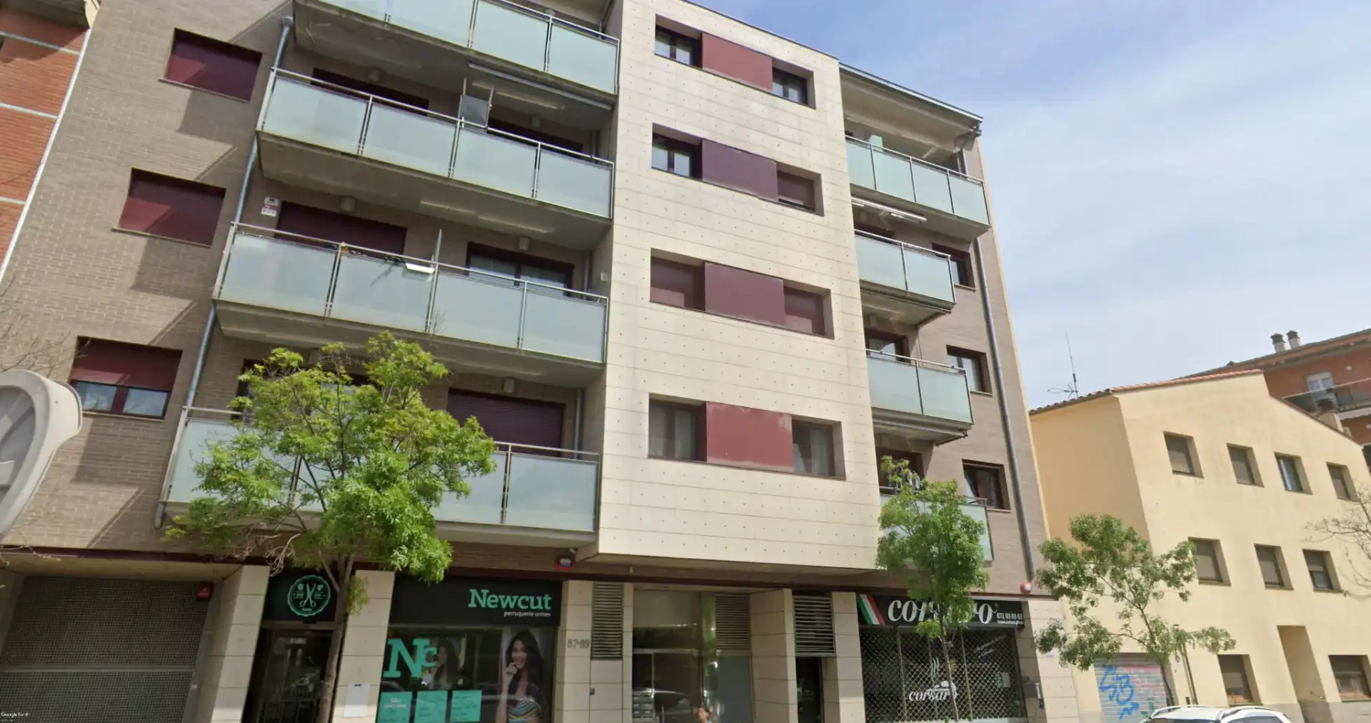 Vista exterior de Pis en venda en Girona amb Aire condicionat, Terrassa i Moblat