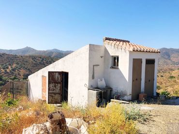 Terrenos y solares en venta en Sedella