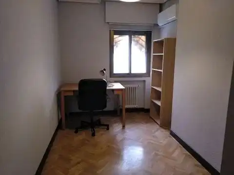Piso con ascensor en alquiler en Juan Esplandiú 4, imagen 10
