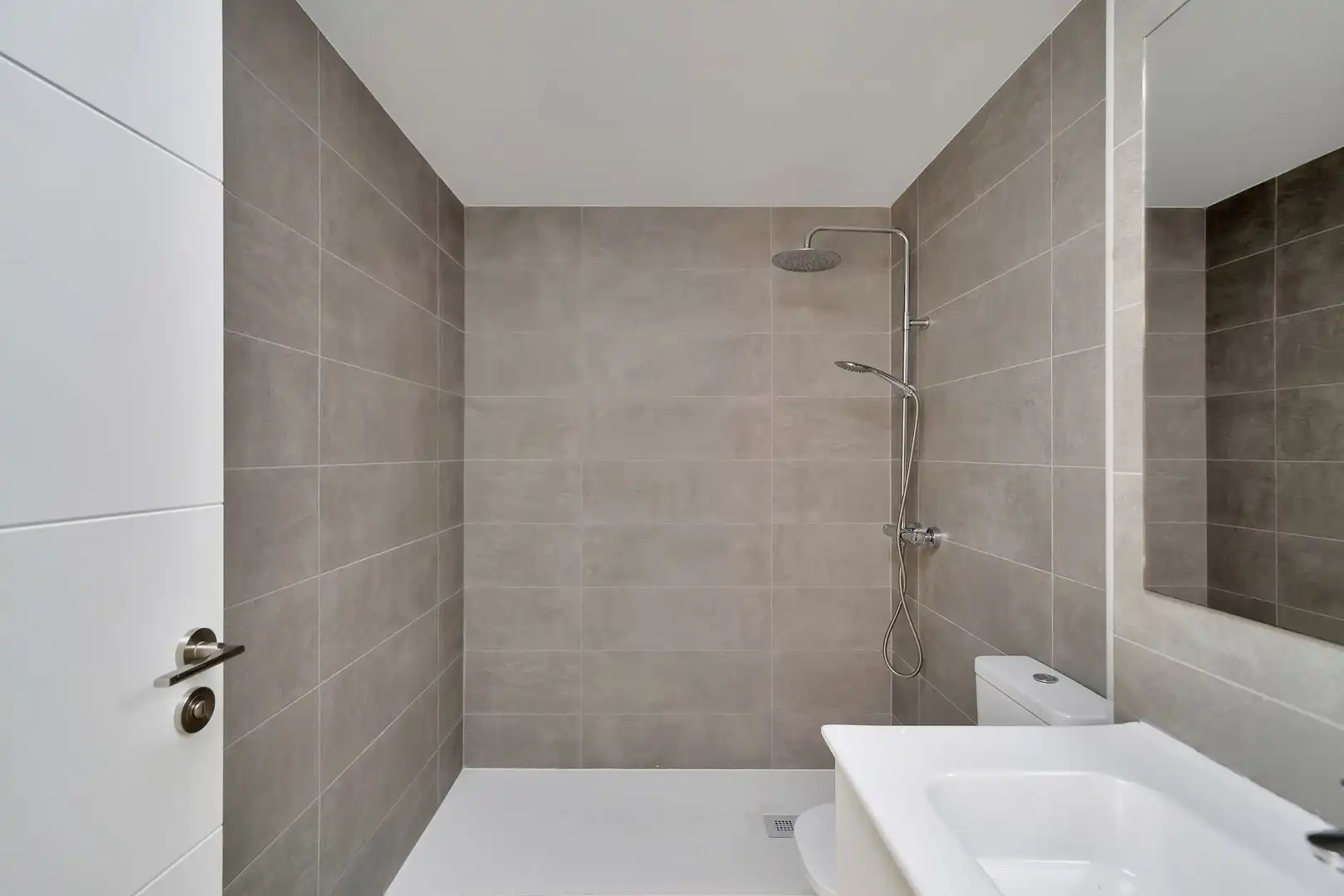 Bany de Apartament en venda en Estepona amb Terrassa