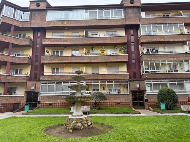 Piso en Venta en  ESTRECHA,LA en HUCA - La Cadellada