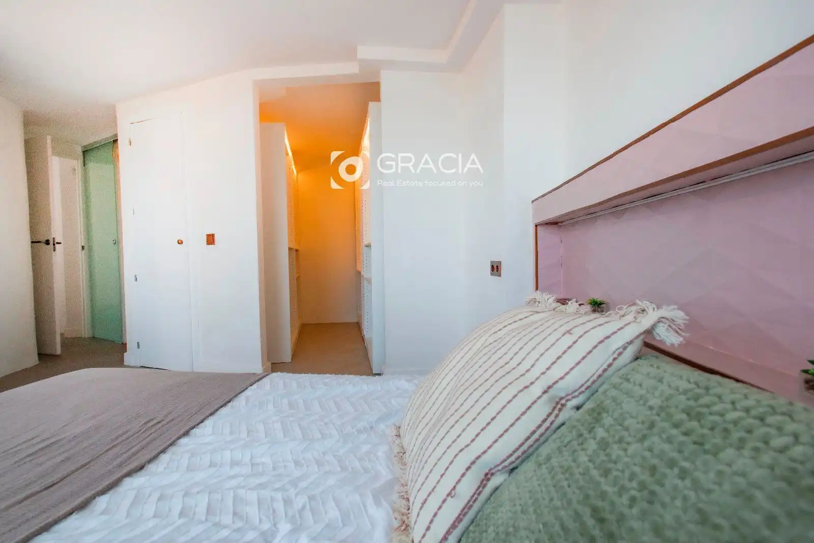 Dormitori de Casa adosada en venda en Adeje amb Jardí privat, Terrassa i Traster