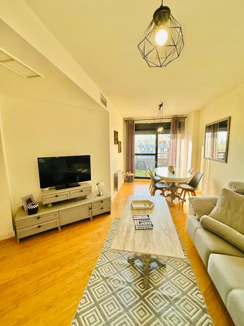 Sala d'estar de Àtic de lloguer en Granada amb Aire condicionat, Calefacció i Terrassa