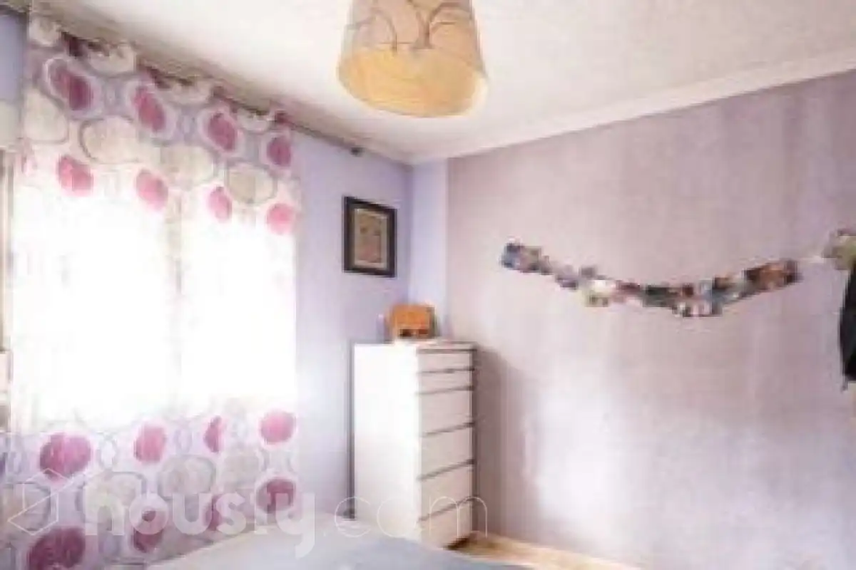 Schlafzimmer von Wohnung zur Miete in Latina