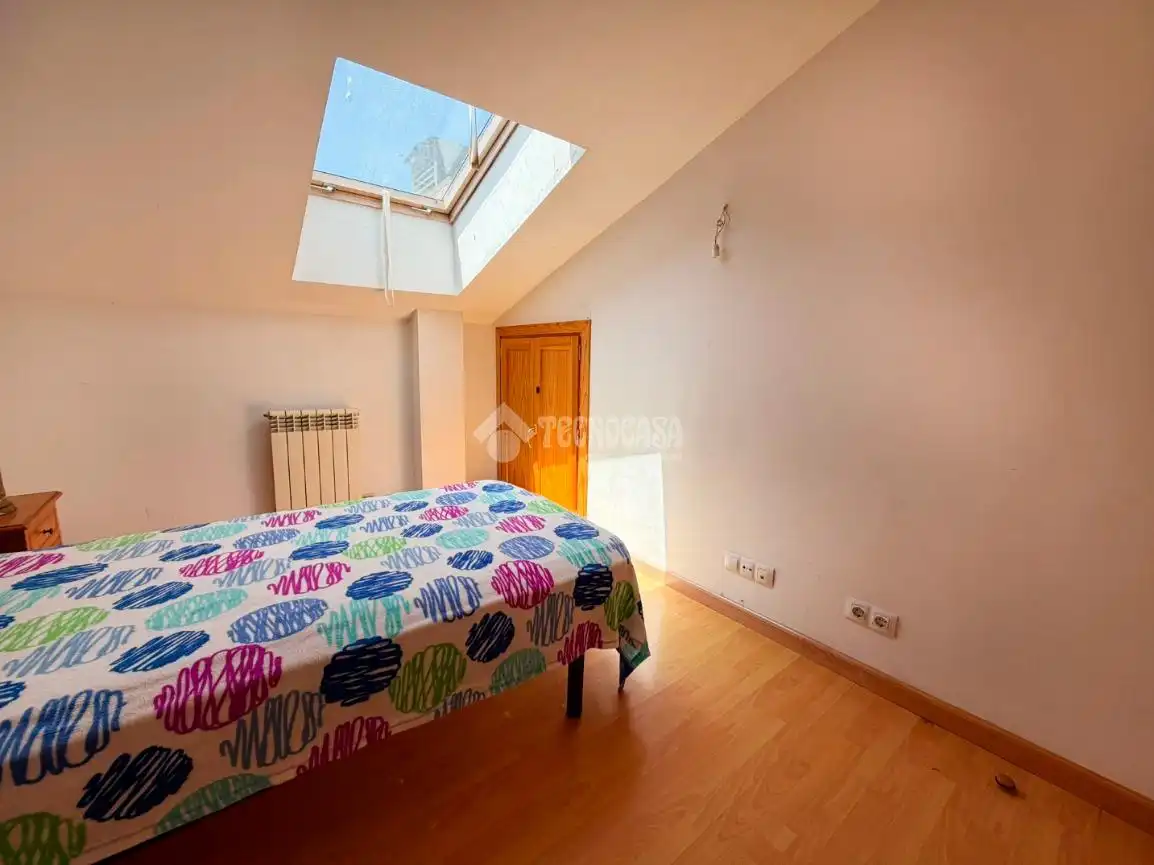 Bedroom of Flat for sale in Sobradiel  with Air Conditioner, Heating and Balcony
