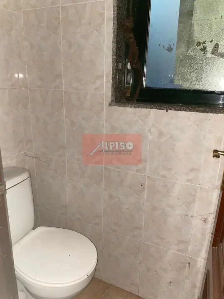 Business premises for sale in Ervedelo, imagen 18