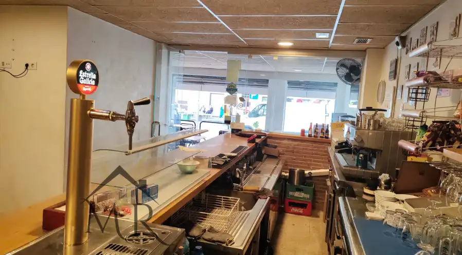 Business premises for transfer in Poblenou, imagen 4