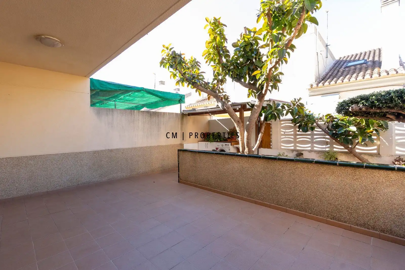 Terrace of Detached homes for sale in Sagunto / Sagunt  with Air Conditioner, Terrace and Oven
