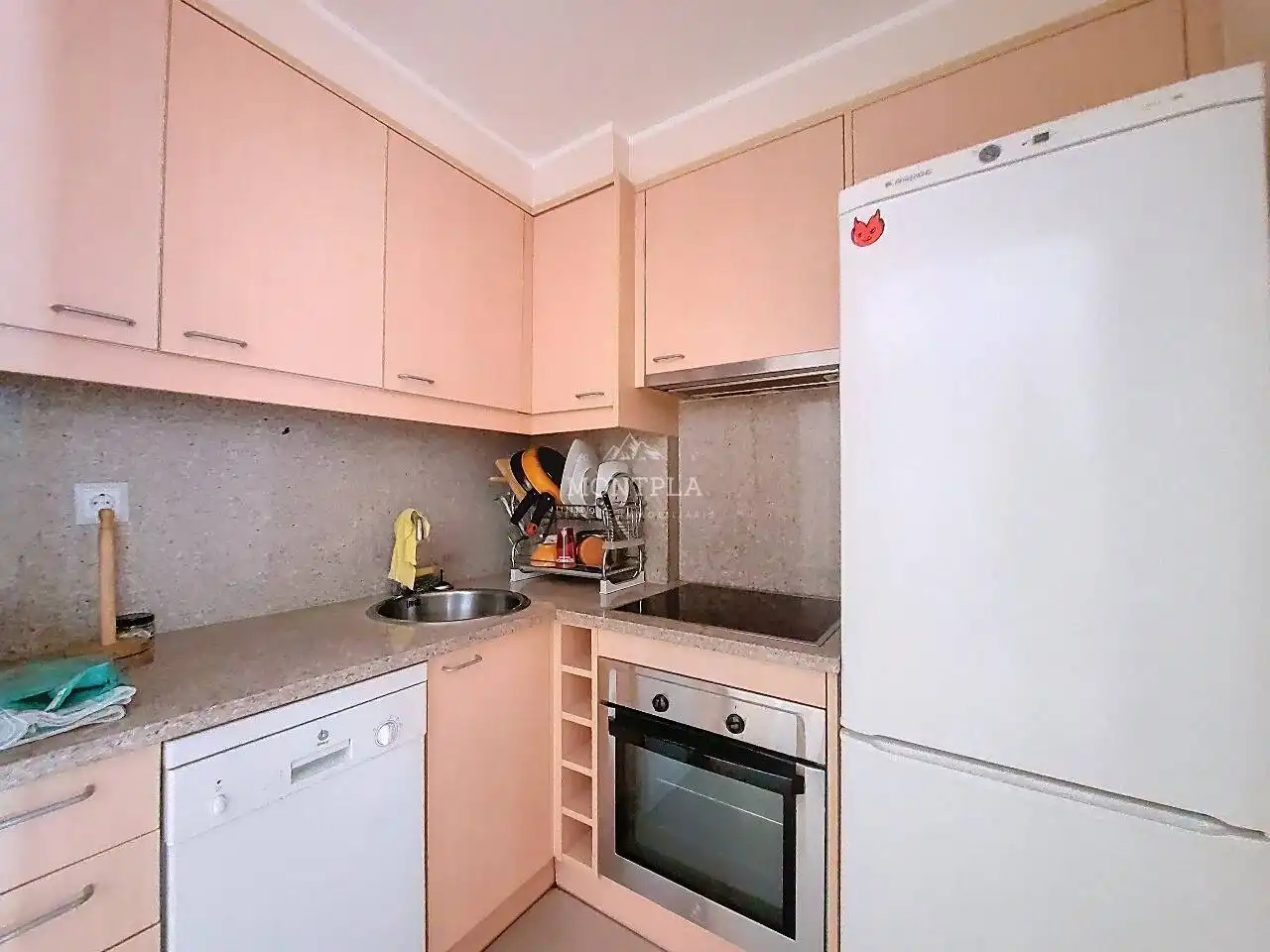Kitchen of Flat for rent in Canillo  with Storage room, Furnished and Balcony