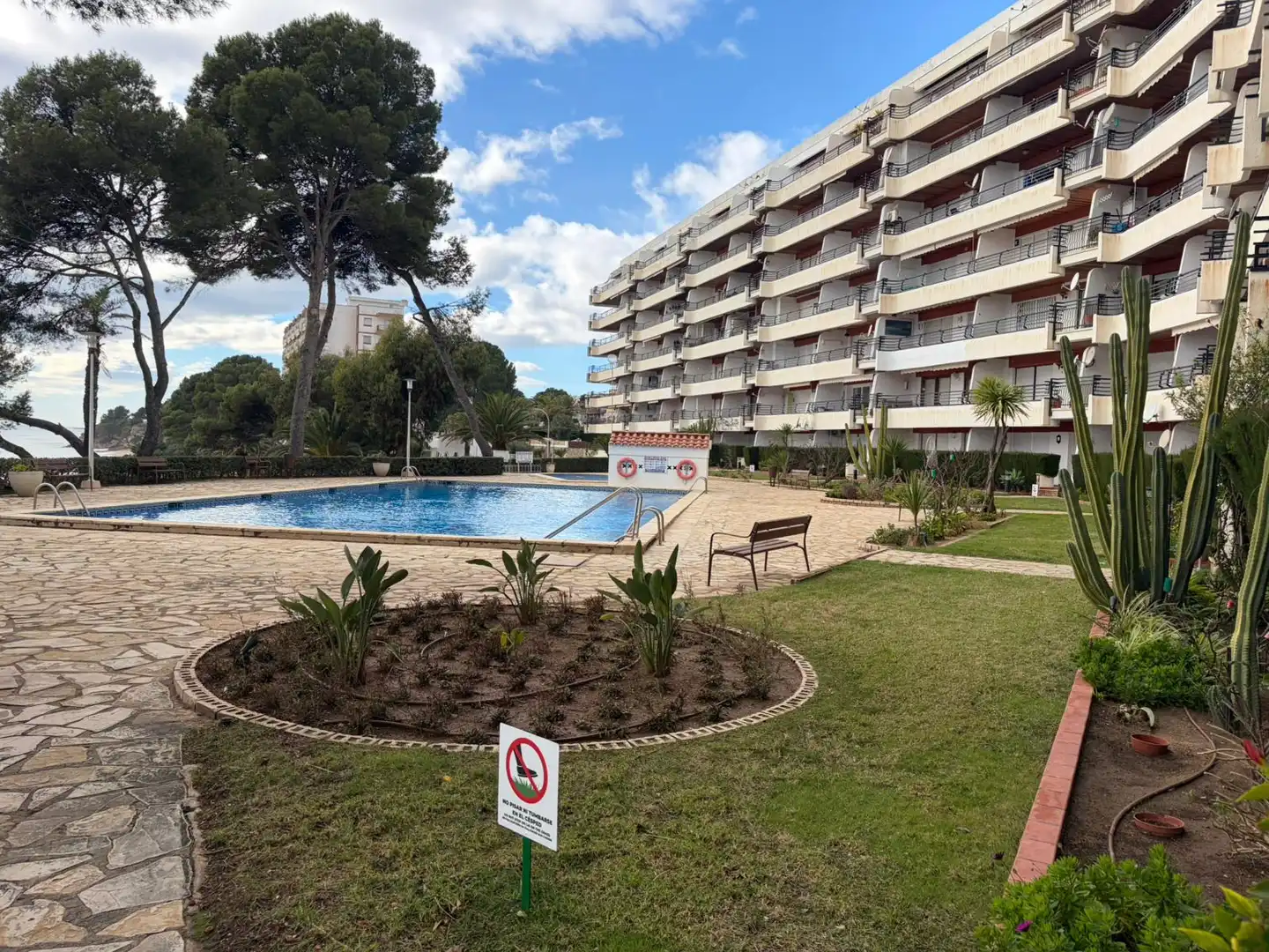 Piscina de Apartamento en venta en Mont-roig del Camp con Parquet, Amueblado y Horno