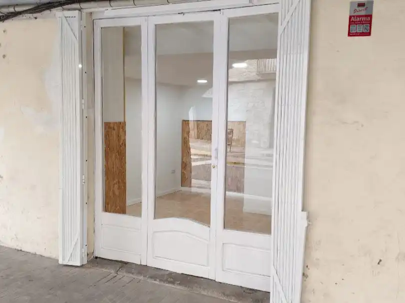 Commercial properties for rent in Bellpuig, Lleida