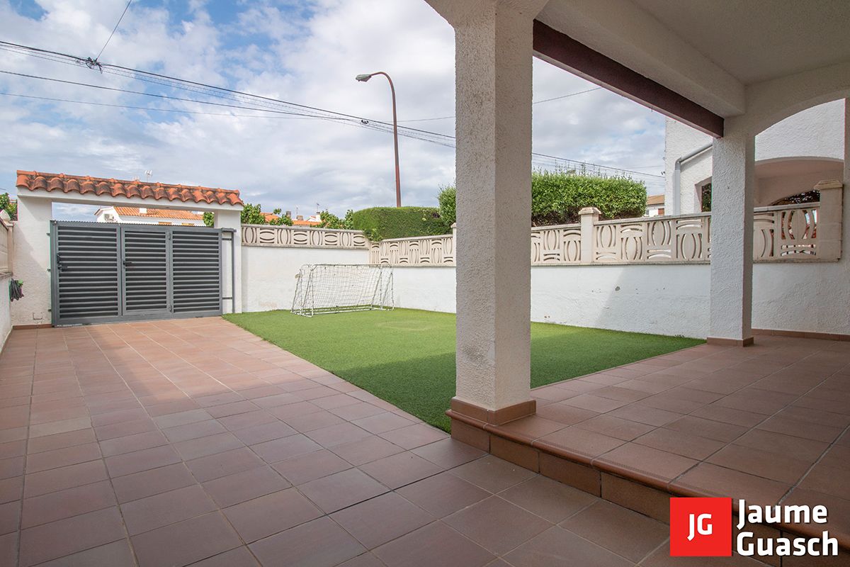 Terrace of Single-family semi-detached for sale in Creixell  with Air Conditioner, Private garden and Terrace