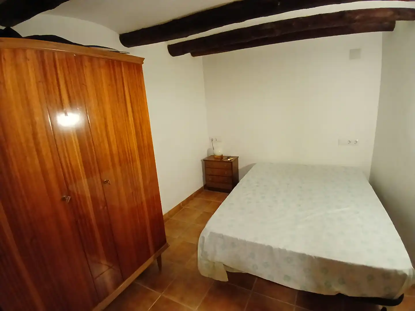 Habitación de Casa adosada en venta en Monroyo con Amueblado, Horno y Balcón