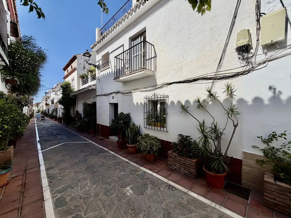 Adossat en venda a Marbella Centro, imagen 2