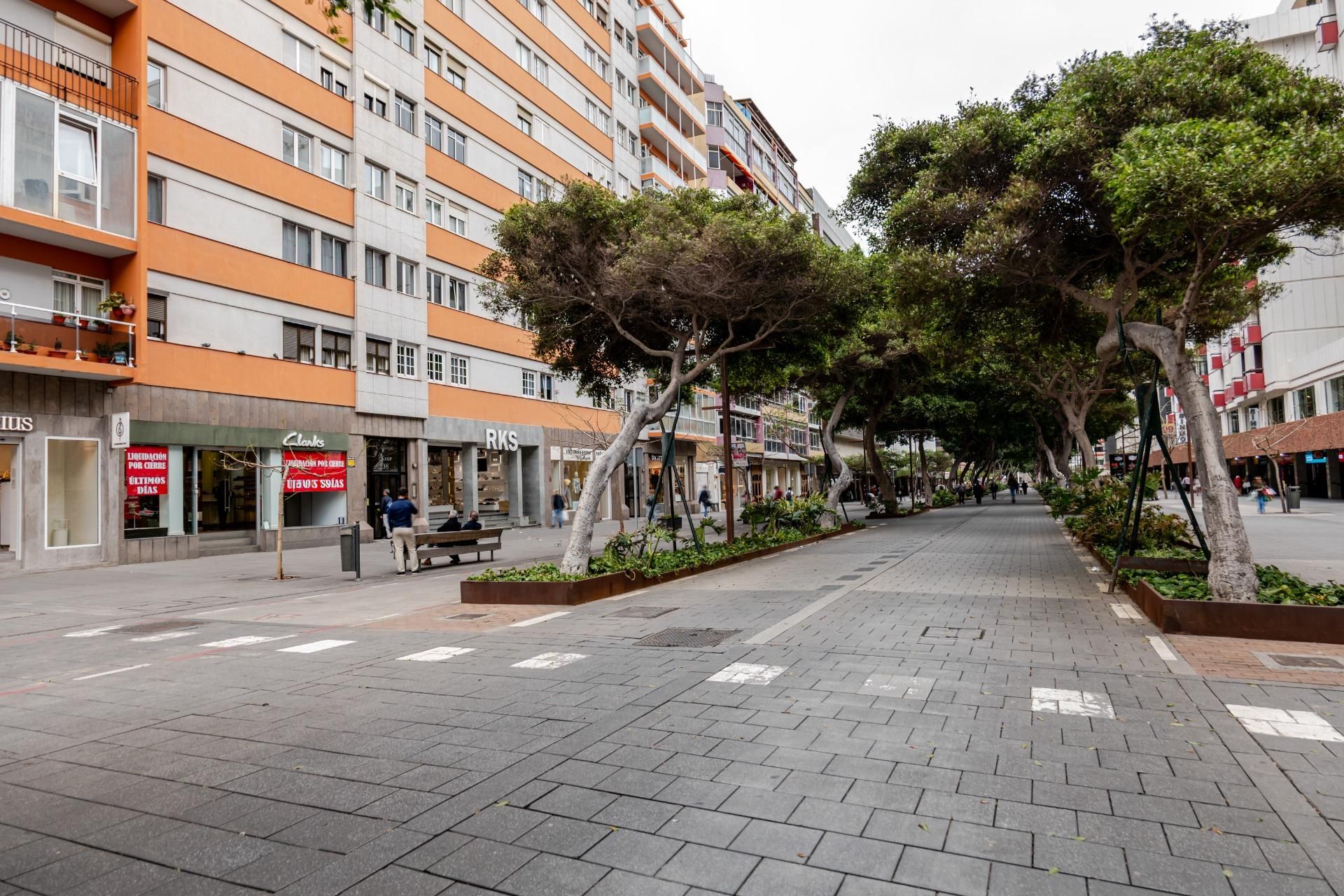 Exterior view of Flat for sale in Las Palmas de Gran Canaria  with Furnished