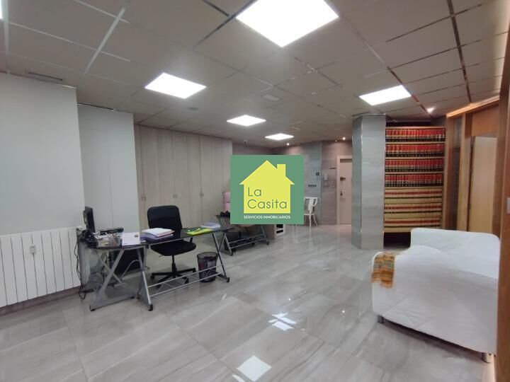 Office for sale in  Albacete Capital  with Air Conditioner and Heating