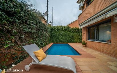 Swimming pool of Single-family semi-detached for sale in Sant Andreu de Llavaneres  with Air Conditioner, Heating and Private garden