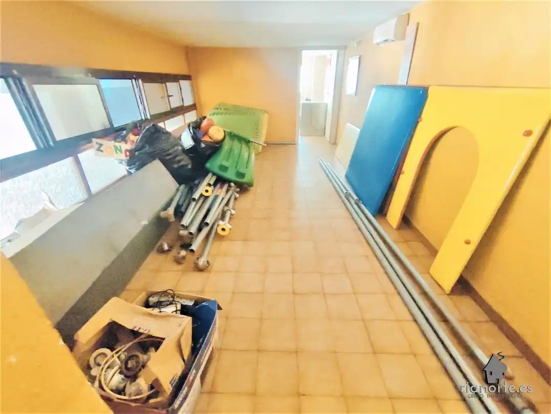 Local en venda en Langreo amb Aire condicionat i Moblat