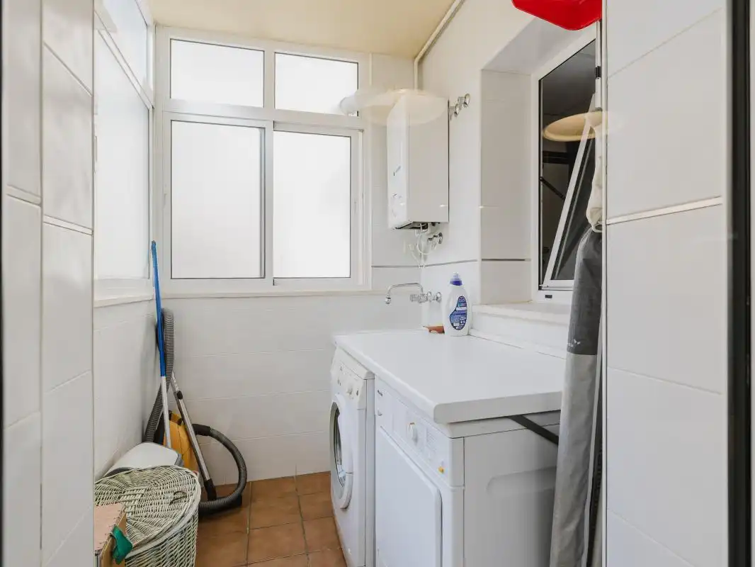 Baño de Ático en venta en Torremolinos con Aire acondicionado, Calefacción y Jardín privado