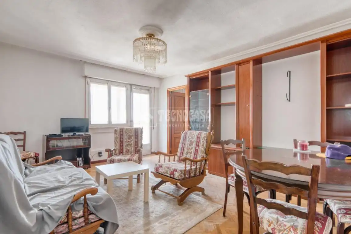 Habitación de Piso en venta en Salamanca con Calefacción y Balcón