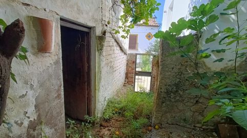 Solar urbano en esquina con patio y posibilidad de desarrollar una vivienda personalizada, immagine 5