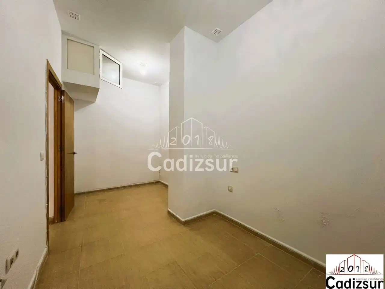 Dormitori de Pis en venda en Cádiz
