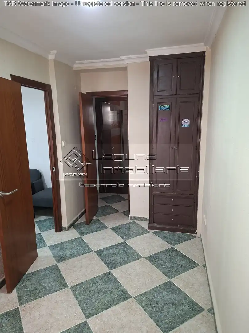 Habitación de Piso en venta en Cádiz con Aire acondicionado