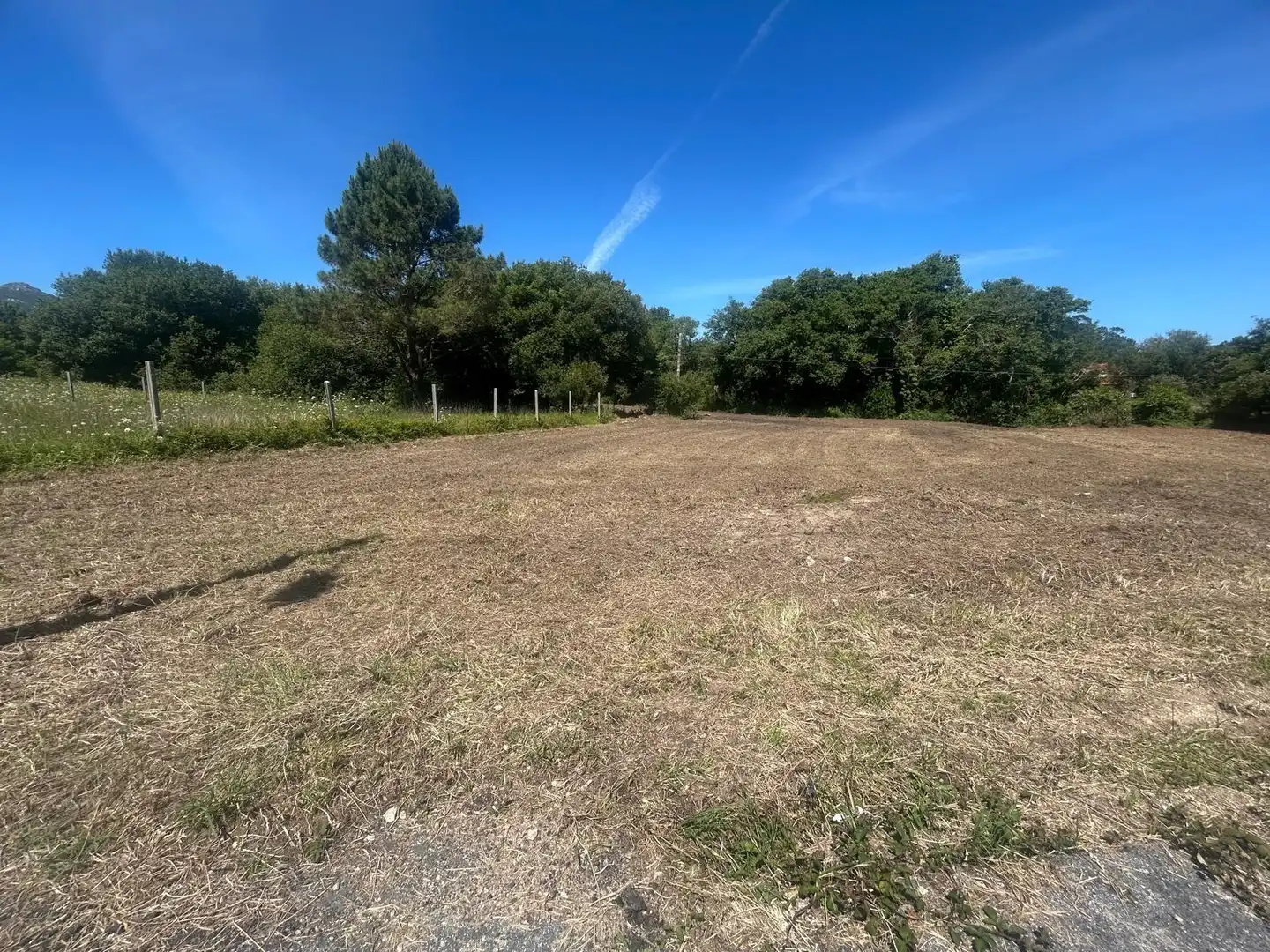 Terreno residencial en venta en Olveira, imagen 3