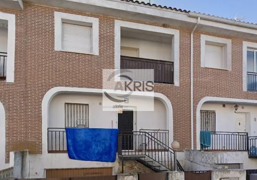 Vista exterior de Casa o xalet en venda en Recas amb Terrassa