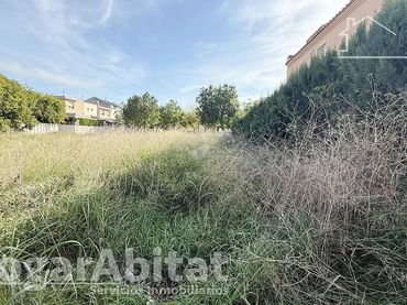 Wohnbaugrundstück zum Verkauf in Calle Tavernes de la Valldigna