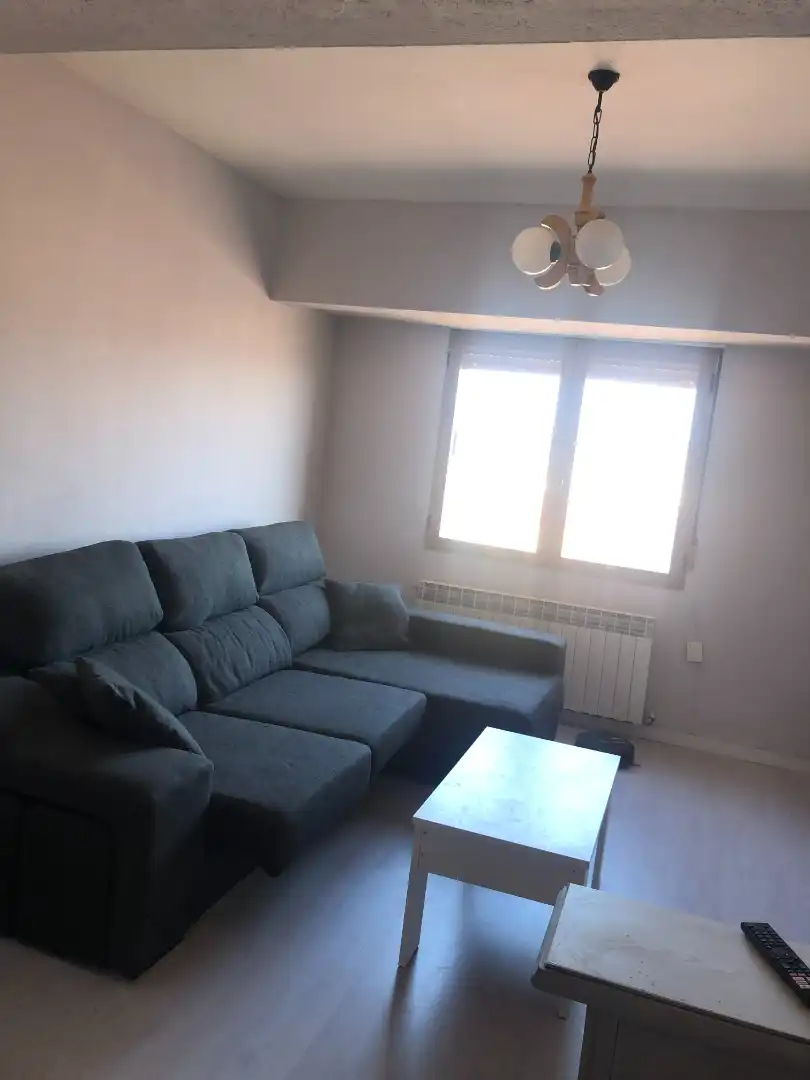 Piso con terraza en venta en Calle Basilio Miranda, imagen 7