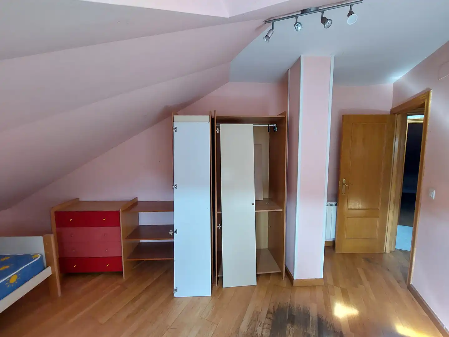 Duplexes for sale in Calle Cardenal Cisneros, Trobajo del Camino