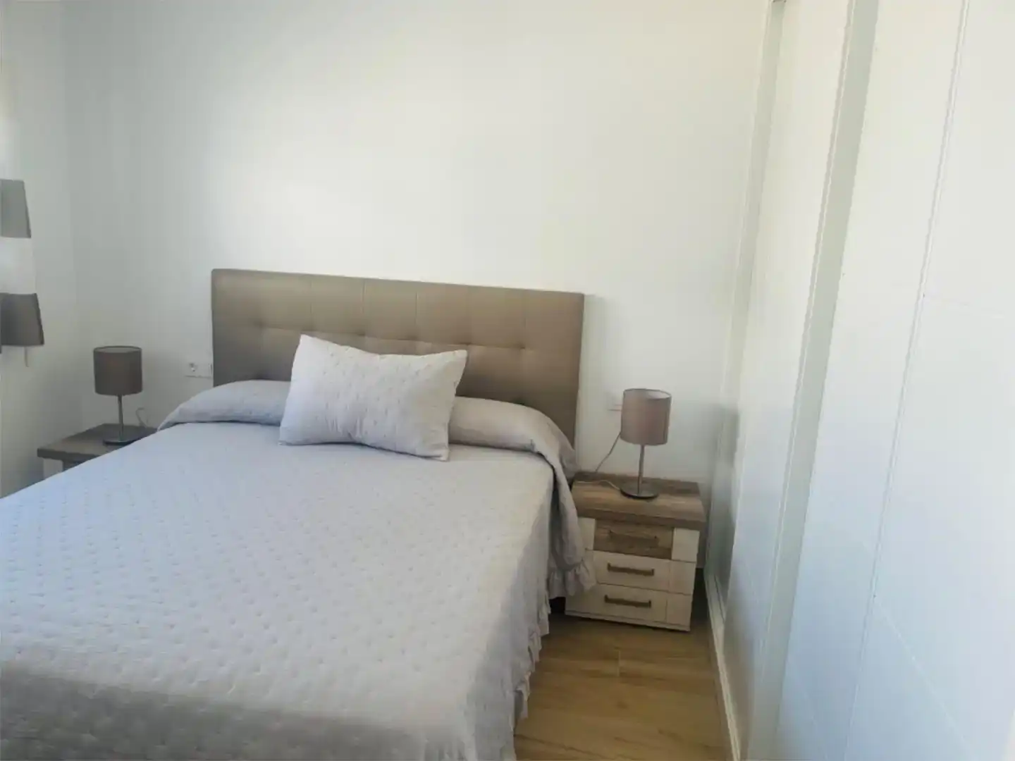 Dormitori de Casa adosada en venda en Finestrat amb Aire condicionat, Piscina i Balcó