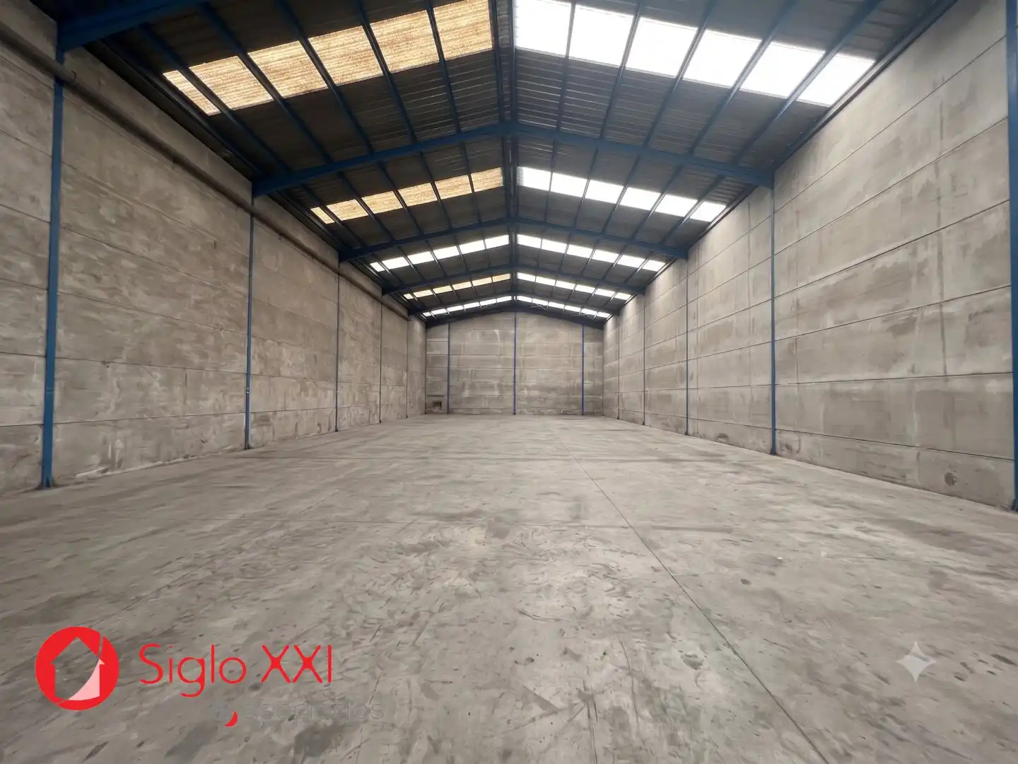 Nave industrial in vendita a Llombai, imagen 3