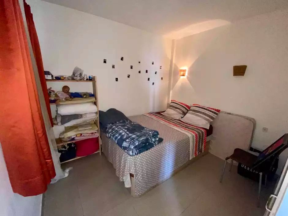 Dormitori de Apartament en venda en Roses amb Terrassa, Piscina i Moblat