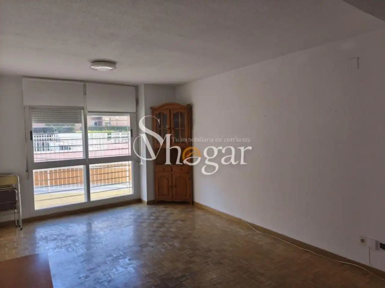 Habitación de Dúplex en venta en Toledo con Calefacción, Trastero y Piscina