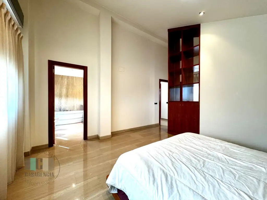 Casa o chalet en venta en Via Augusta, Les Alqueries / Alquerías del Niño Perdido