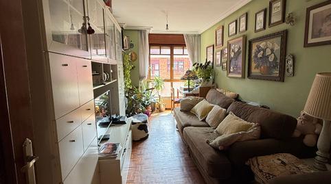 Foto 2 de Dúplex en venda a Calle Ricardo Montes, Ciudad Naranco - Prados de La Fuente, Asturias