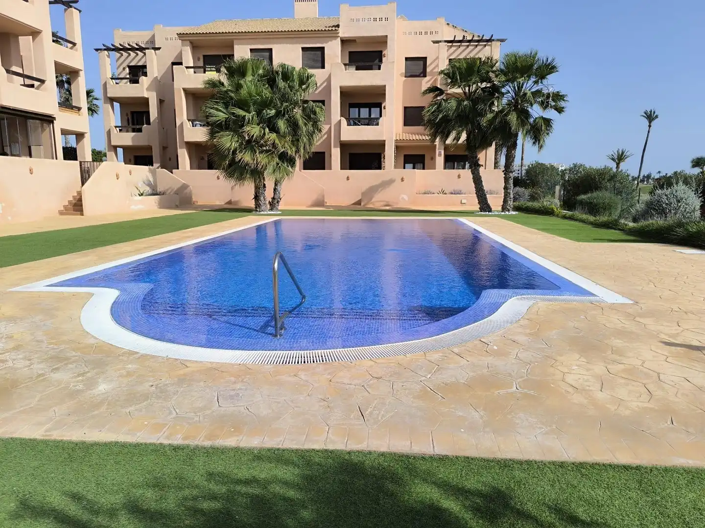 Piscina de Ático en venta en Los Alcázares con Aire acondicionado, Terraza y Trastero