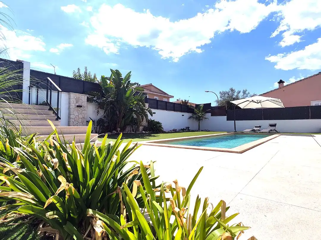 Villa mit Garten zum Verkauf in Francesc Comes 12, imagen 3