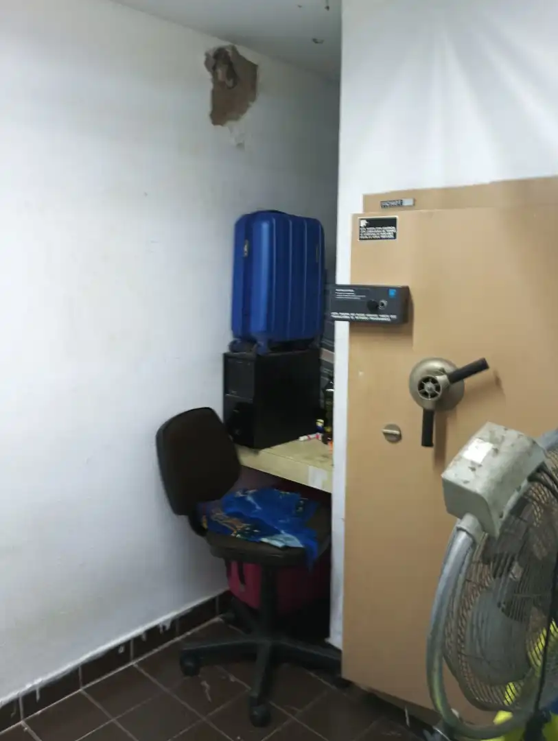 Commercial properties for transfer in Barcelona  with Furnished