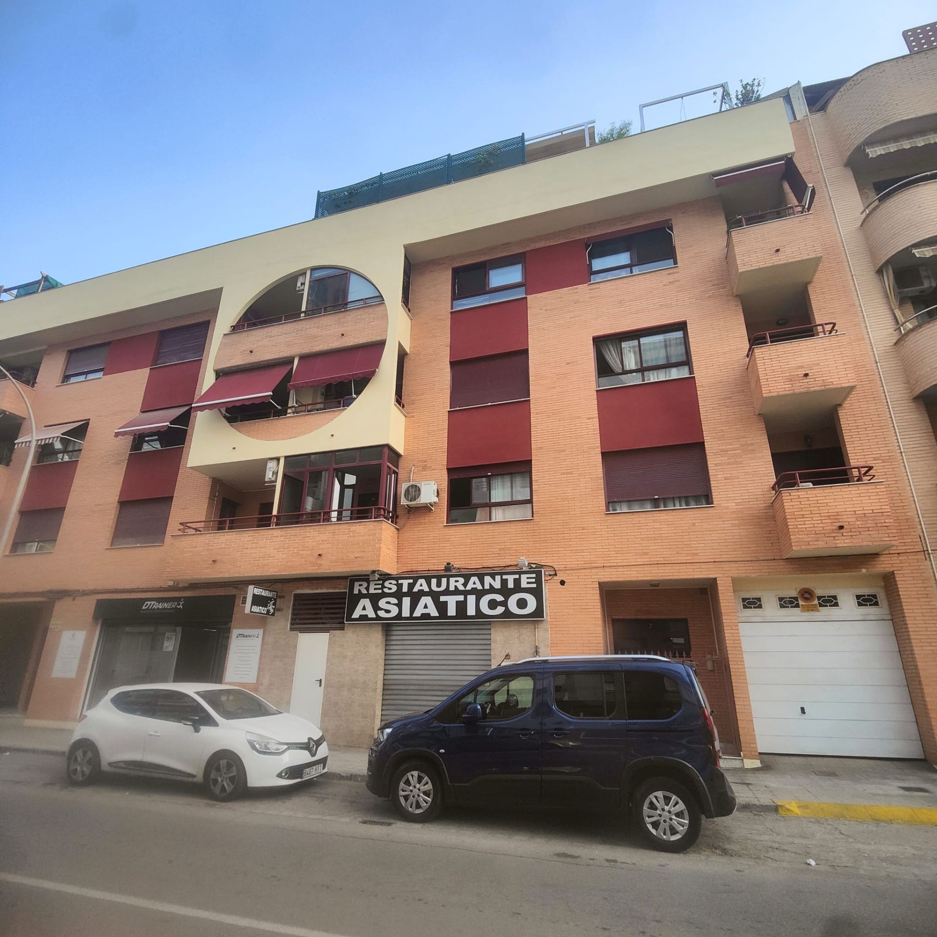 Exterior view of Apartment for sale in Carcaixent  with Air Conditioner, Furnished and Oven