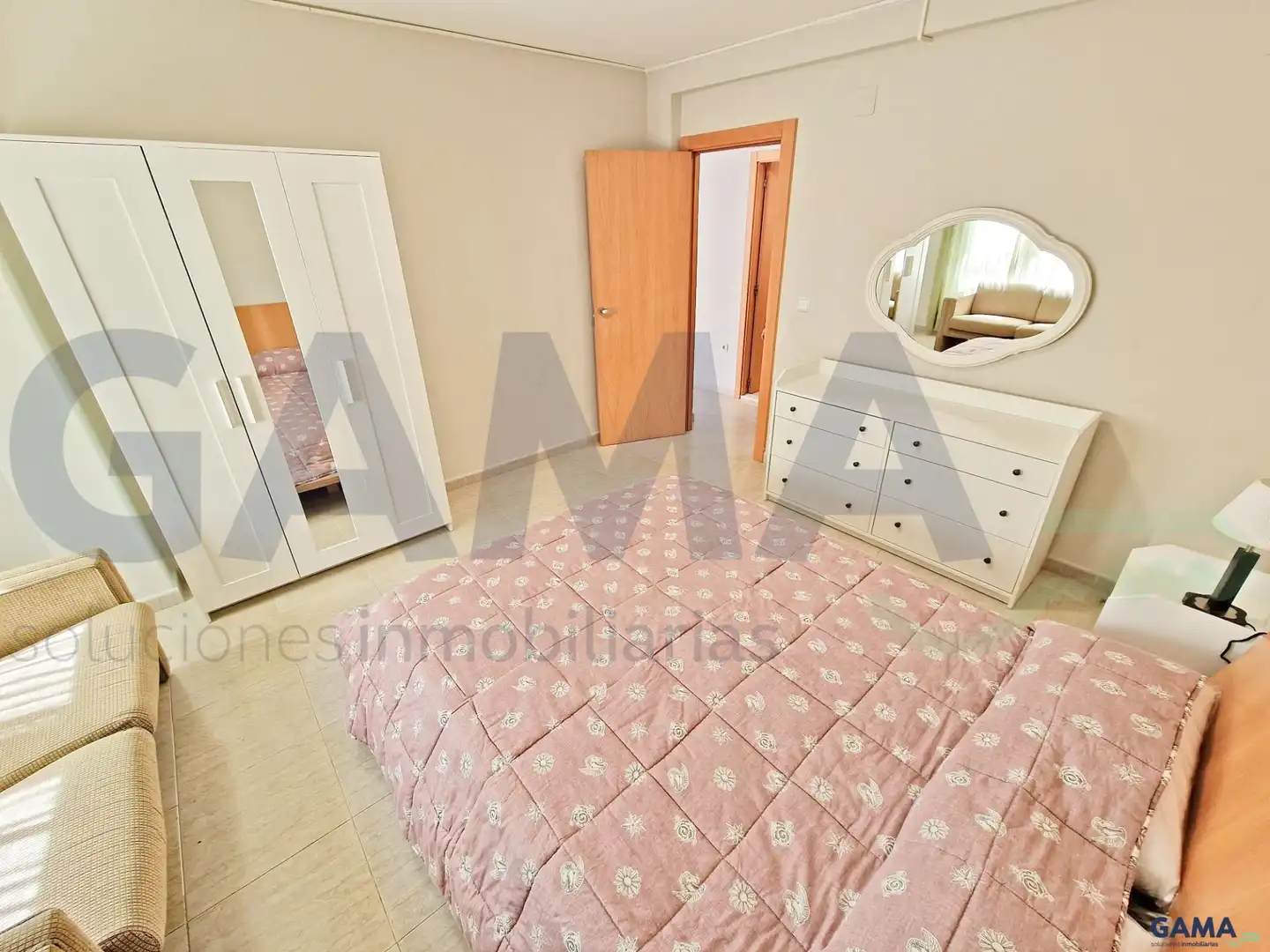 Habitación de Piso de alquiler en Alzira con Aire acondicionado y Amueblado