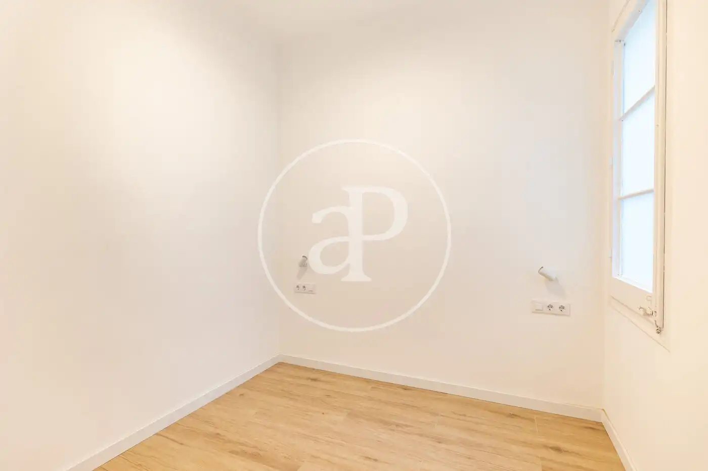 Bedroom of Flat for sale in Barcelona  with Air Conditioner and Heating