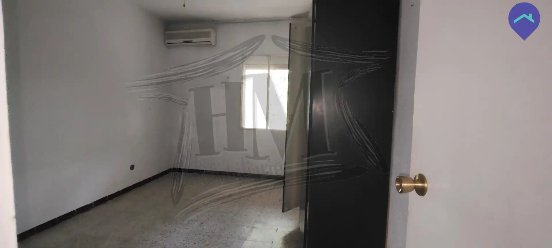 Dormitori de Pis en venda en Alcalá de Henares amb Aire condicionat, Moblat i Forn