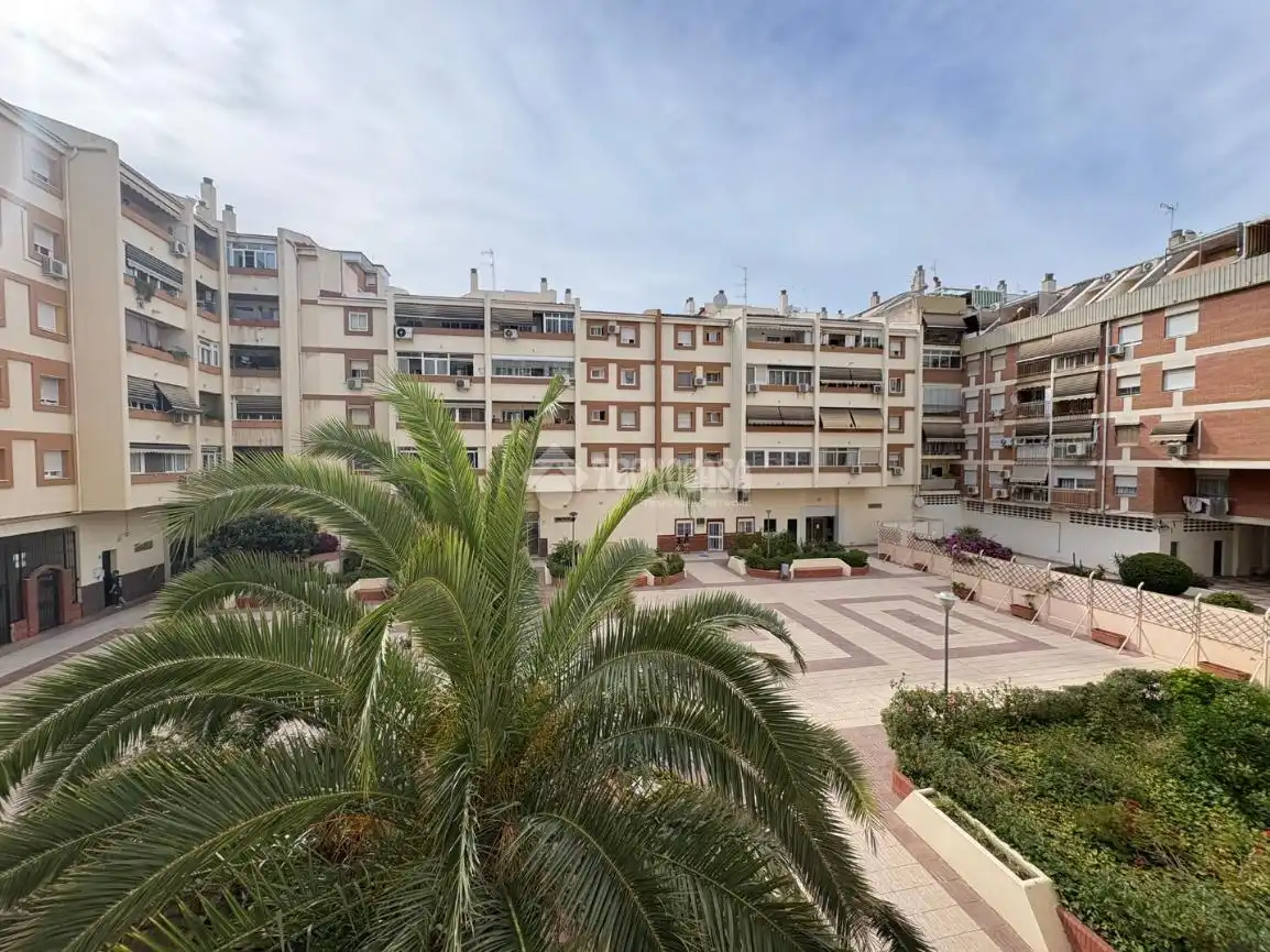 Exterior view of Flat for sale in Málaga  with Air Conditioner, Terrace and Storage room
