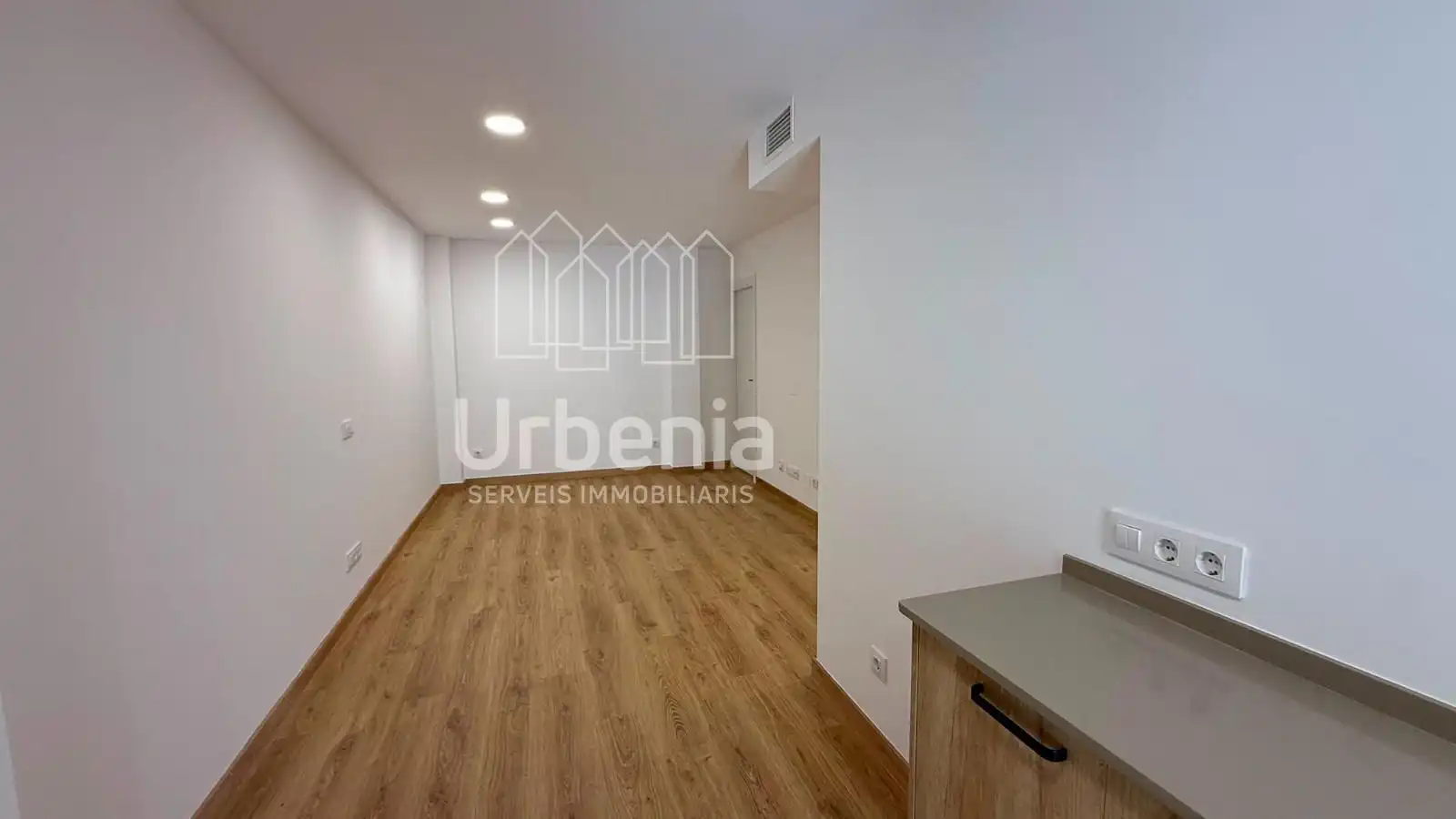 Wohnung zur Miete in Canet de Mar mit Heizung und Terrasse