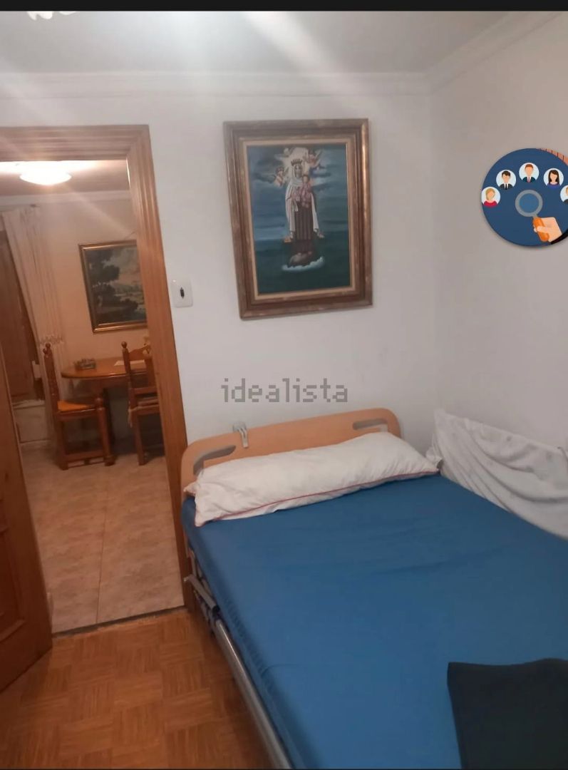 Bedroom of Apartment for sale in Ourense Capital   with Heating and Furnished