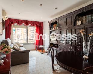 Living room of Flat for sale in  Barcelona Capital  with Air Conditioner, Heating and Furnished