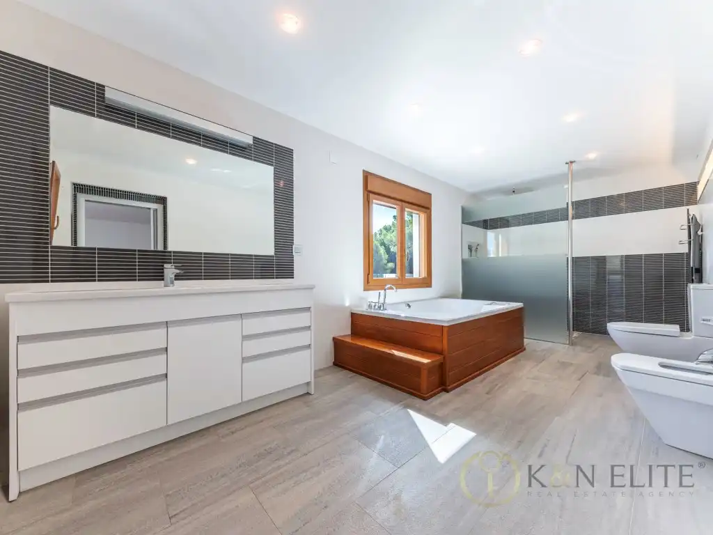 Casa con piscina en venta en Avenida Coloma, imagen 26